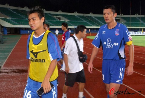 佳夫：上场机会不多让我决定离开米兰；希望米兰能拿联赛冠军（佳夫：出场时间有限促我告别米兰，仍盼米兰夺得联赛冠军）