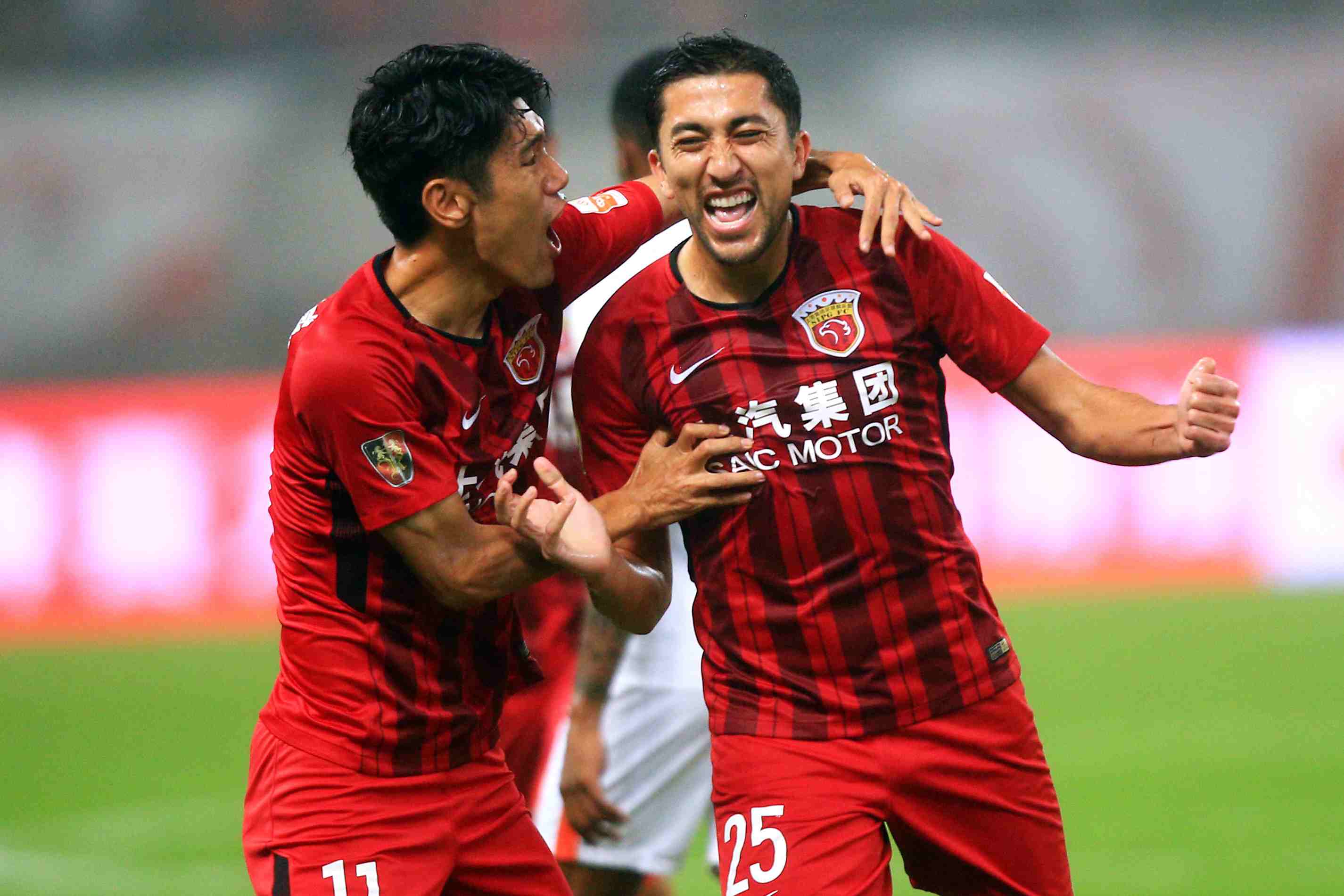 明年征战中超？黄希扬：没考虑那么多，得跟铜梁龙进一步沟通（谈明年征战中超，黄希扬：尚未多想，仍需与铜梁龙进一步沟通）