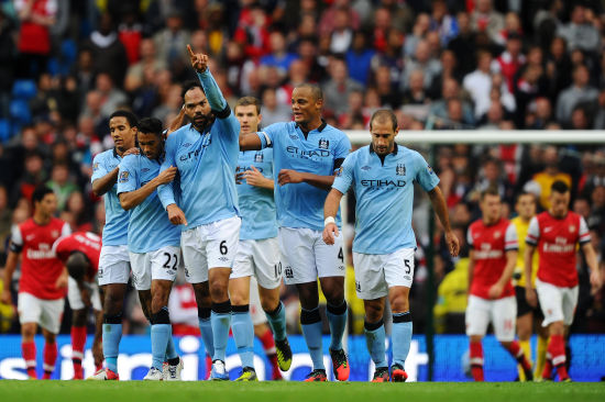 海港客战英博：5外援PK4外援，吾米提江先发，李新翔替补（海港客场挑战英博：五外援对四外援，吾米提江首发，李新翔替补）