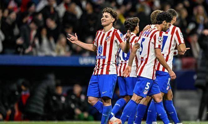 16岁的天空：多特蒙德超新星阿尔伯特本轮青年欧冠集锦（16岁锋芒毕露：多特超新星阿尔伯特青年欧冠本轮高光集锦）