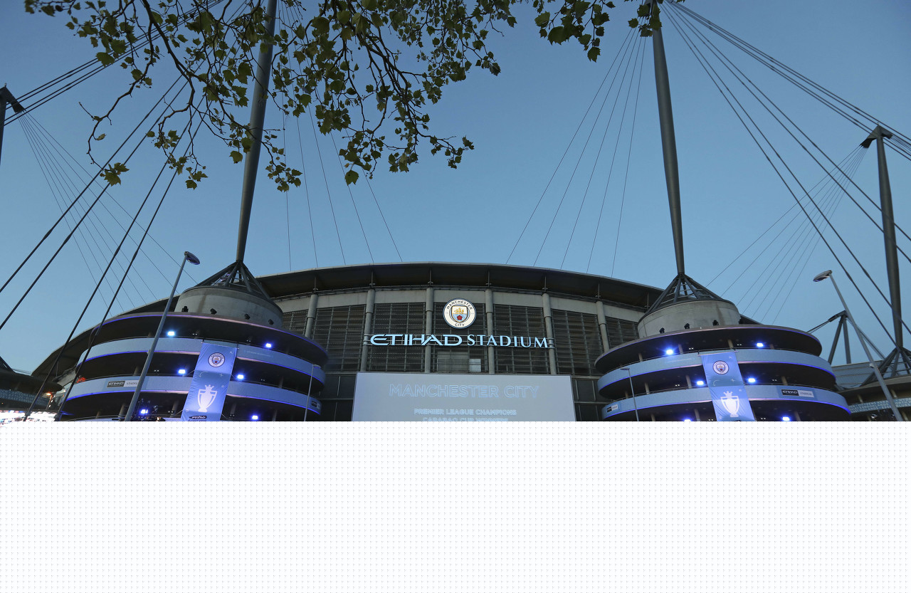 梁靖崑为妻儿“连吃带拿”！王楚钦力挺徐瑛彬（梁靖崑为妻儿贴心打包带走，王楚钦发声力挺徐瑛彬）