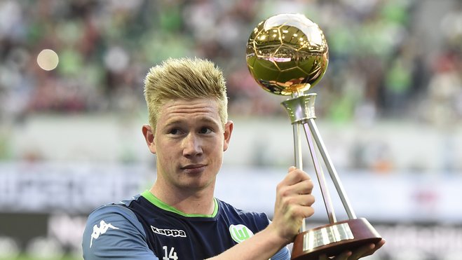 米兰体育总监：亚沙里和莫德里奇关系很好，他经常和莫德里奇交流（米兰体育总监：亚沙里与莫德里奇关系密切，交流频繁）